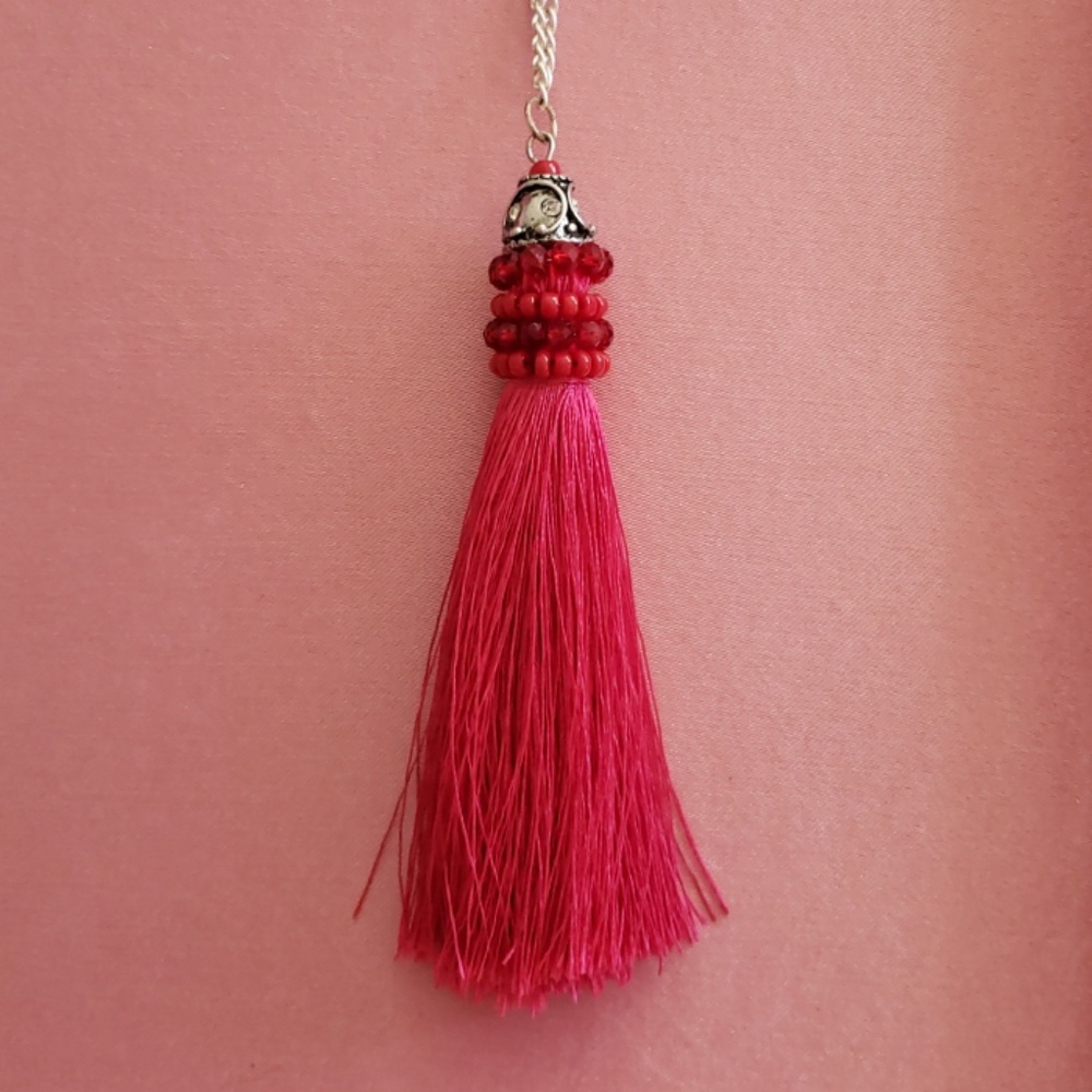 NWOT! Red tassel necklace with bead accents